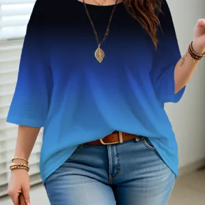Plus Size Women's Gradient Color T-Shirt - Loose, Elegant, Casual, Comfortable, and Fashionable Top.
